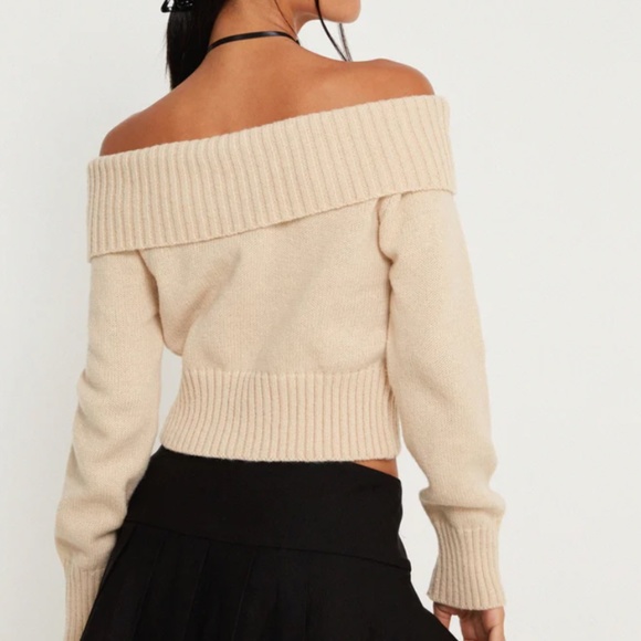 NEW Koriya Bardot Off-the-Shoulder Top In Birch Cream - Size Small - Picture 2 of 5